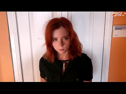 ❤️ Sekureca Gardisto Punis Belulinon pro Butikŝtelado - Cum En Buŝo ❌ Porno ĉe ni ☑